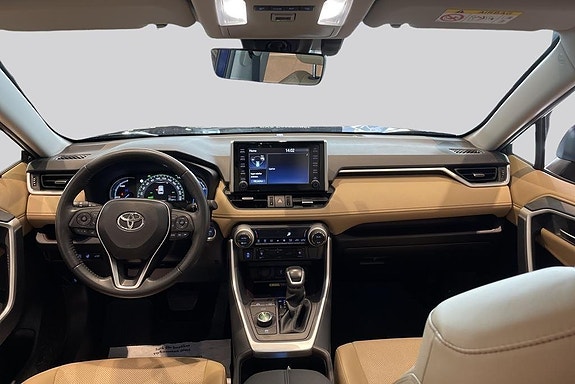 Toyota RAV4 7 of 19