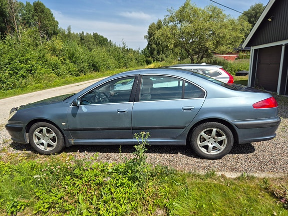 Peugeot 607 3 of 8