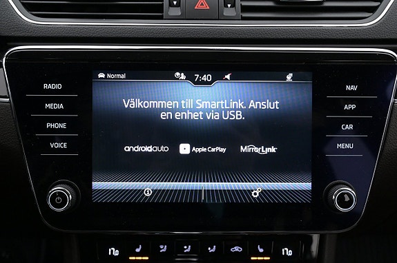 Skoda Superb 18 of 27