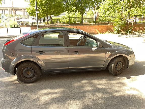 Ford Focus 3 of 11