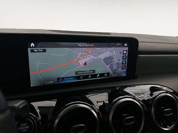 Mercedes-Benz CLA200 18 of 26