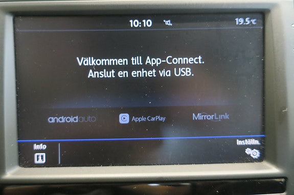 Volkswagen Touran 12 of 13