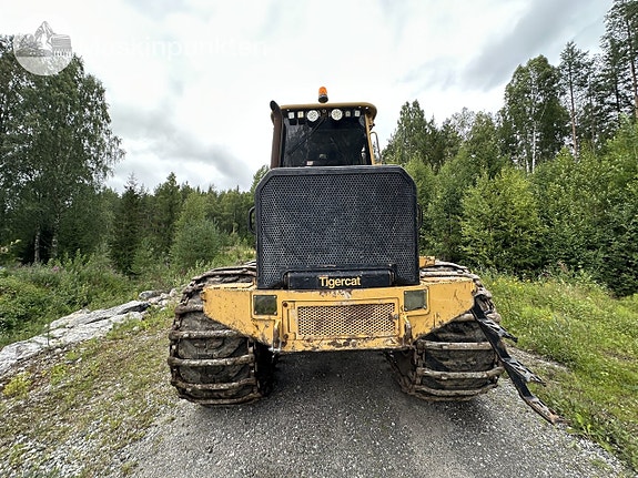 Tigercat 1075C markberedare/skotare med bracke T26.A aggregat samt skotar rede 2 of 27