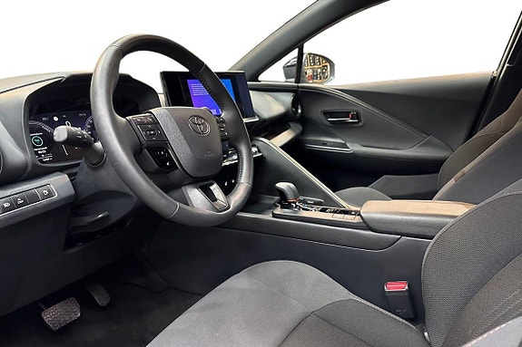 Toyota C-HR 13 of 20