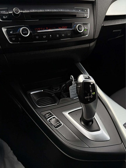 BMW 120d 16 of 21