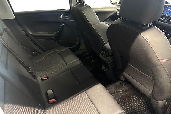 Peugeot 2008 14 of 25