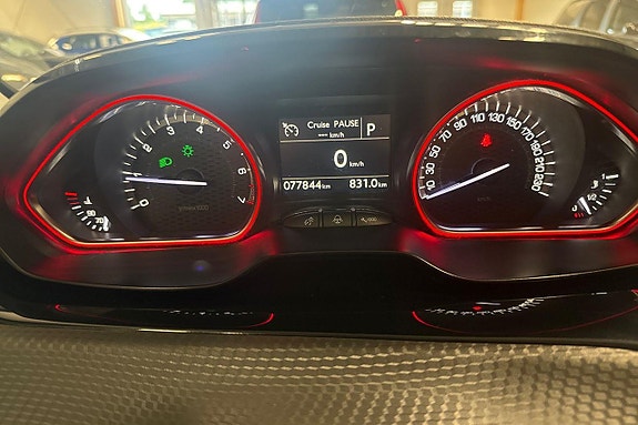 Peugeot 2008 17 of 25