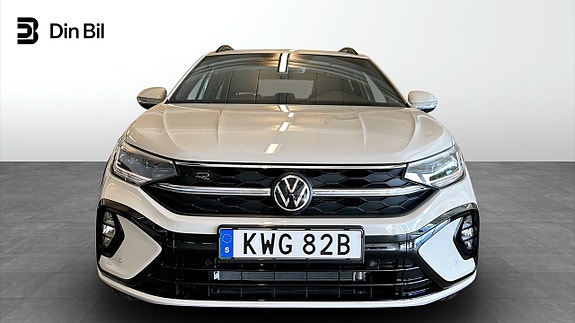 Volkswagen Taigo 4 of 13