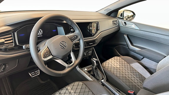 Volkswagen Taigo 7 of 13