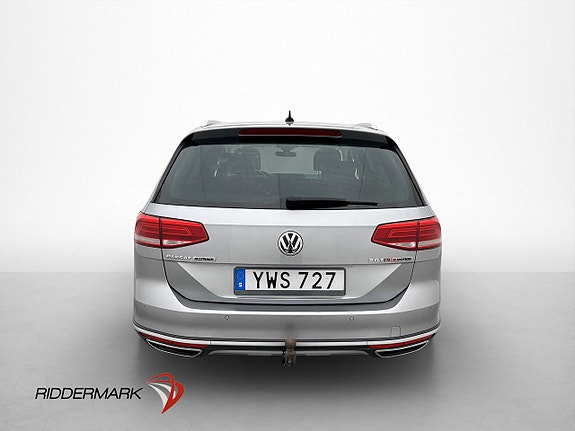 Volkswagen Passat Alltrack 5 of 28