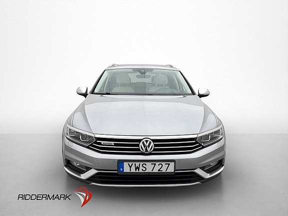 Volkswagen Passat Alltrack 2 of 28