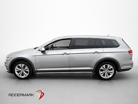 Volkswagen Passat Alltrack 4 of 28