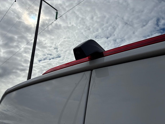 Volkswagen Crafter 17 of 21