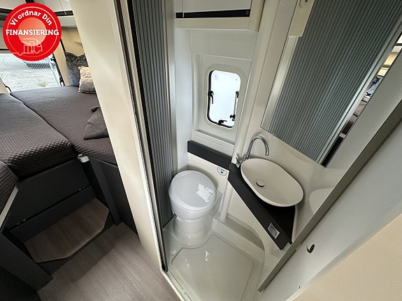Adria TWIN 640 SLB 16 of 21