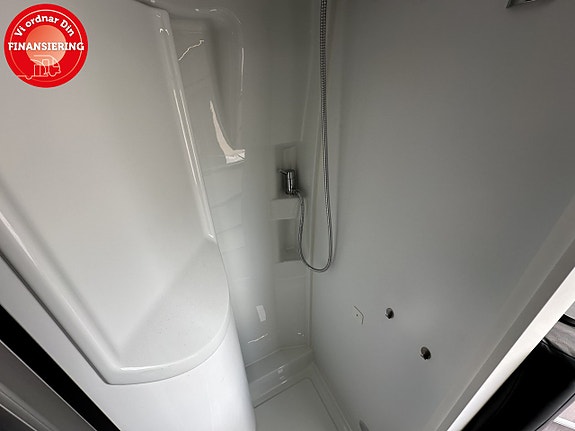 Adria TWIN 640 SLB 17 of 21