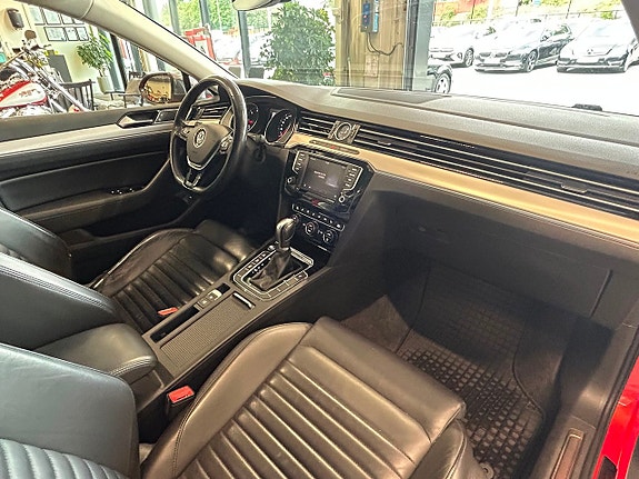 Volkswagen Passat Alltrack 20 of 20