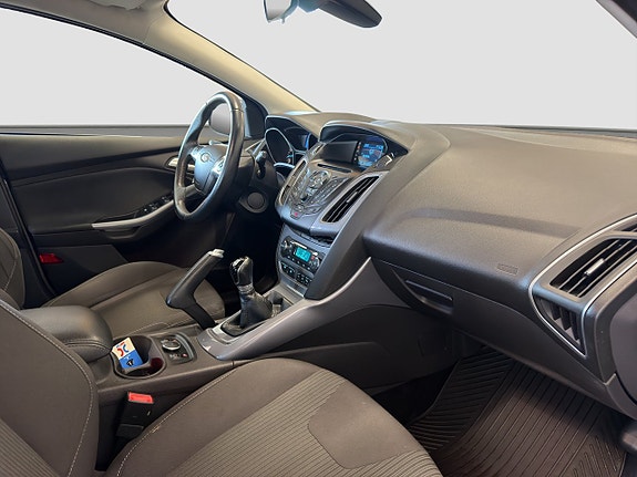 Ford Focus 16 of 19