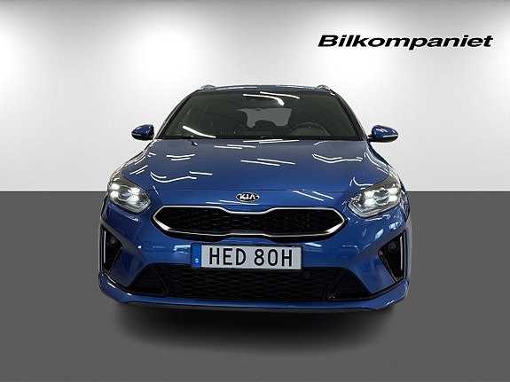 Kia Ceed 2 of 30
