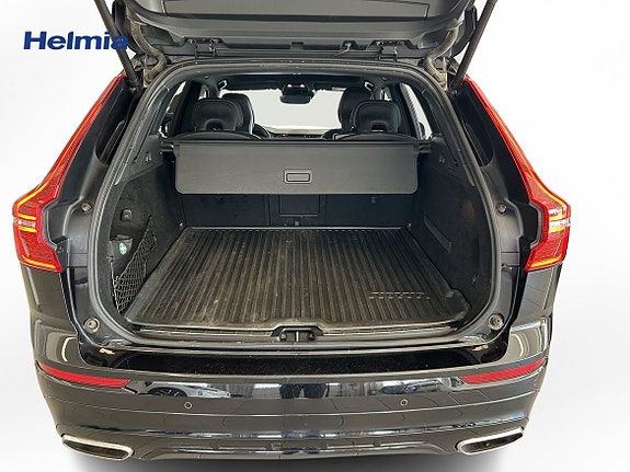 Volvo XC60 10 of 15