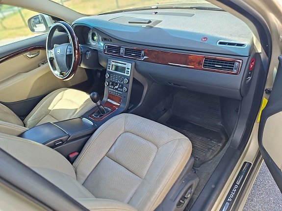 Volvo S80 5 of 11