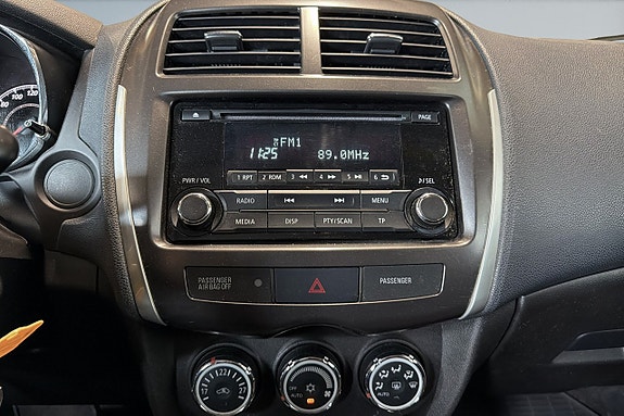 Mitsubishi ASX 14 of 17