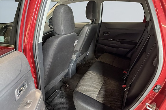 Mitsubishi ASX 15 of 17