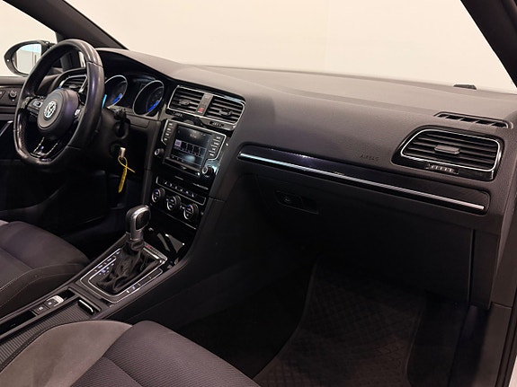 Volkswagen Golf I 11 of 20