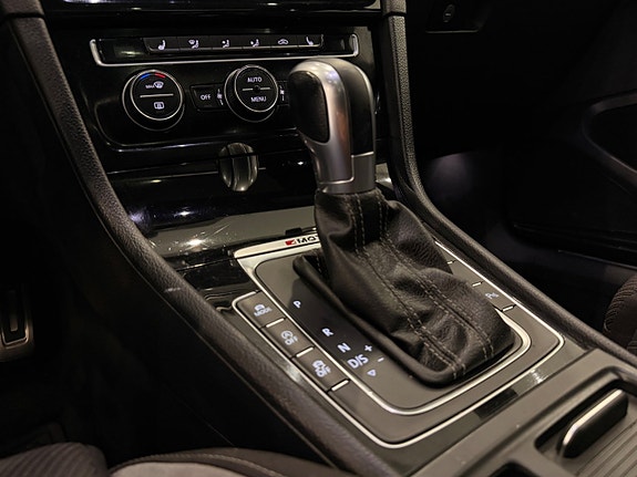 Volkswagen Golf I 17 of 20