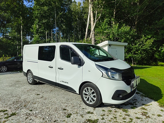 Renault Trafic 9 of 10