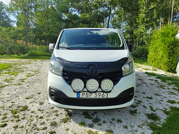 Renault Trafic 10 of 10