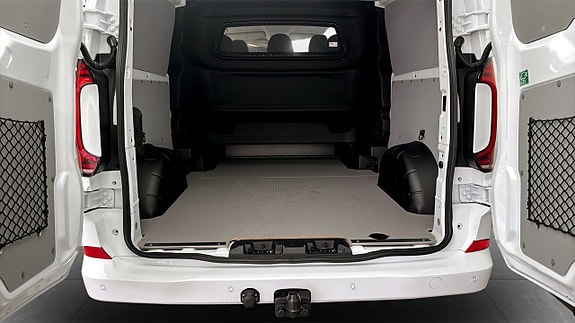 Volkswagen Transporter 12 of 12