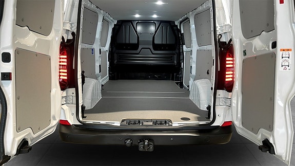 Volkswagen Transporter 12 of 12