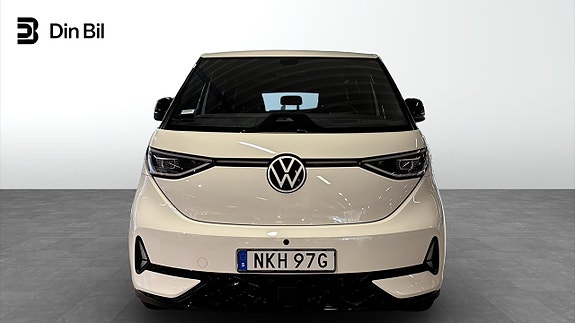 Volkswagen ID. Buzz 4 of 12