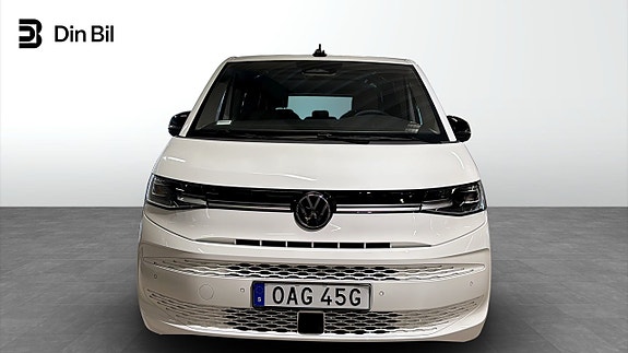 Volkswagen Multivan 4 of 12