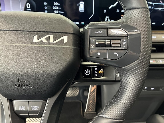 Kia EV9 16 of 30