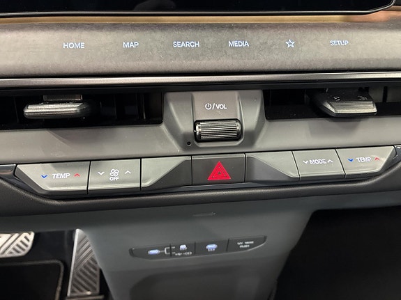 Kia EV9 21 of 30