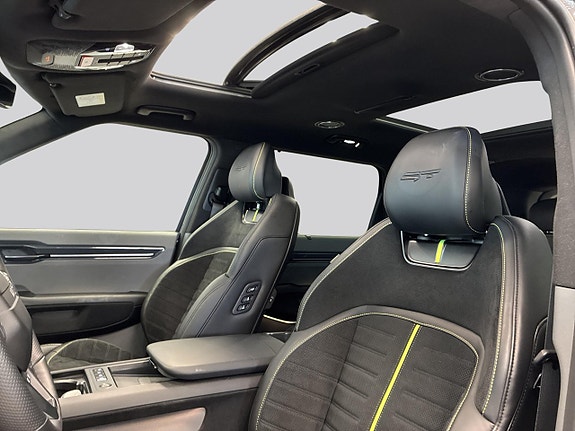 Kia EV9 12 of 30