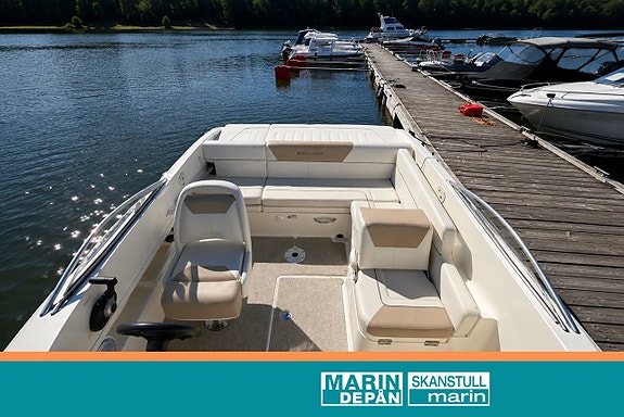 Bayliner 642 Cuddy 6 of 10