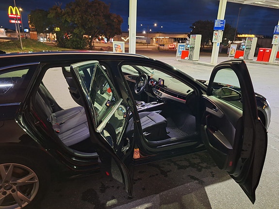 Audi A4 12 of 12