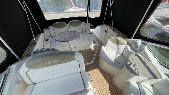 Sea Ray 240 SD Mercruiser 5,0 MPi -06 15 of 21