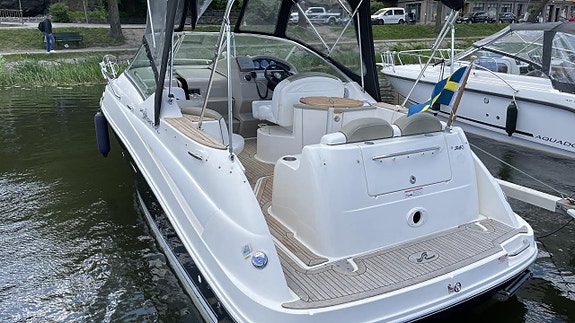 Sea Ray 240 SD Mercruiser 5,0 MPi -06 7 of 21