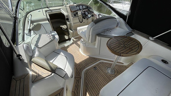 Sea Ray 240 SD Mercruiser 5,0 MPi -06 6 of 21