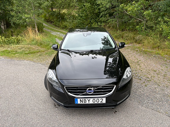 Volvo V40 6 of 15