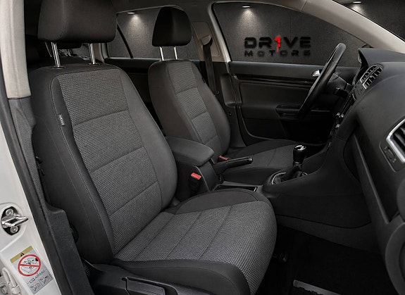 Volkswagen Golf VI 9 of 14