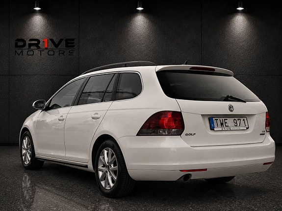 Volkswagen Golf VI 7 of 14