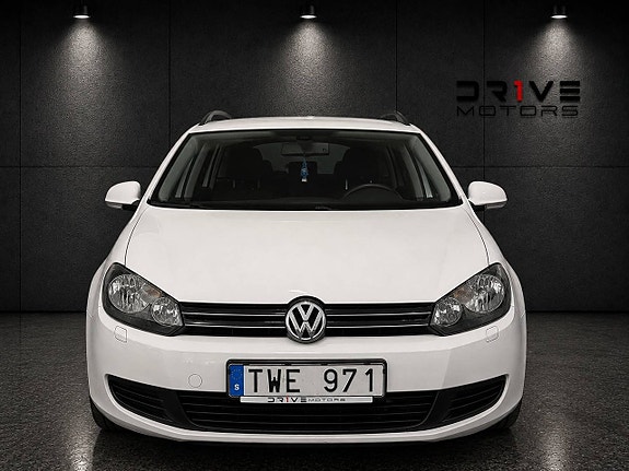 Volkswagen Golf VI 2 of 14