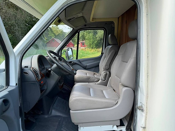 Rimor Super Brig 747 TC – Mercedes-Benz Sprinter 416 CDI 8 of 12