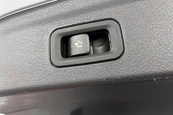 Mercedes-Benz GLE350 de 15 of 22