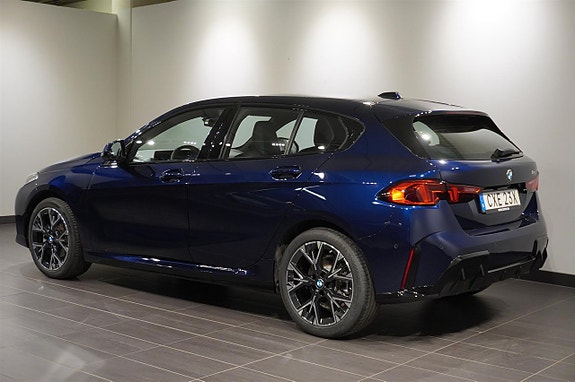 BMW 120 4 of 16