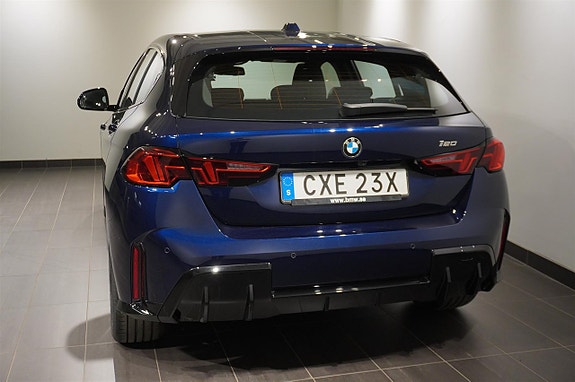 BMW 120 7 of 16